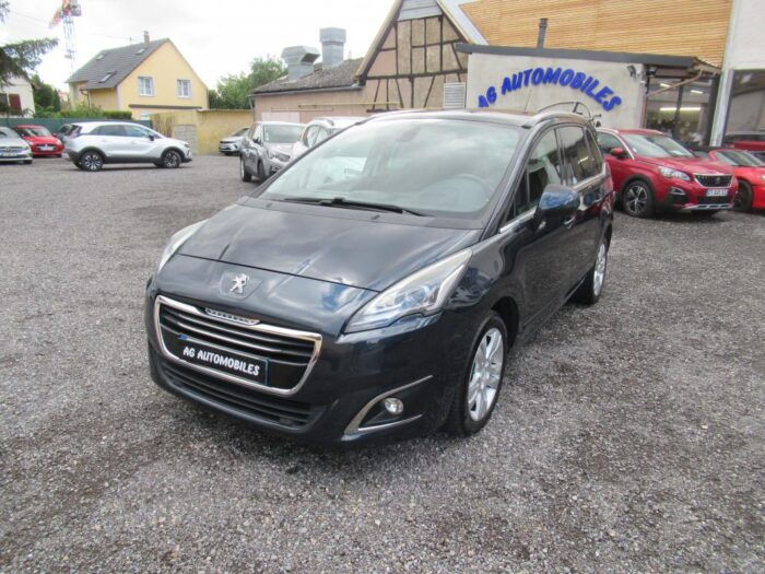 Peugeot 5008 150 CV ALLURE 7 PLACES ORIGINE FRANCE 9900 euros